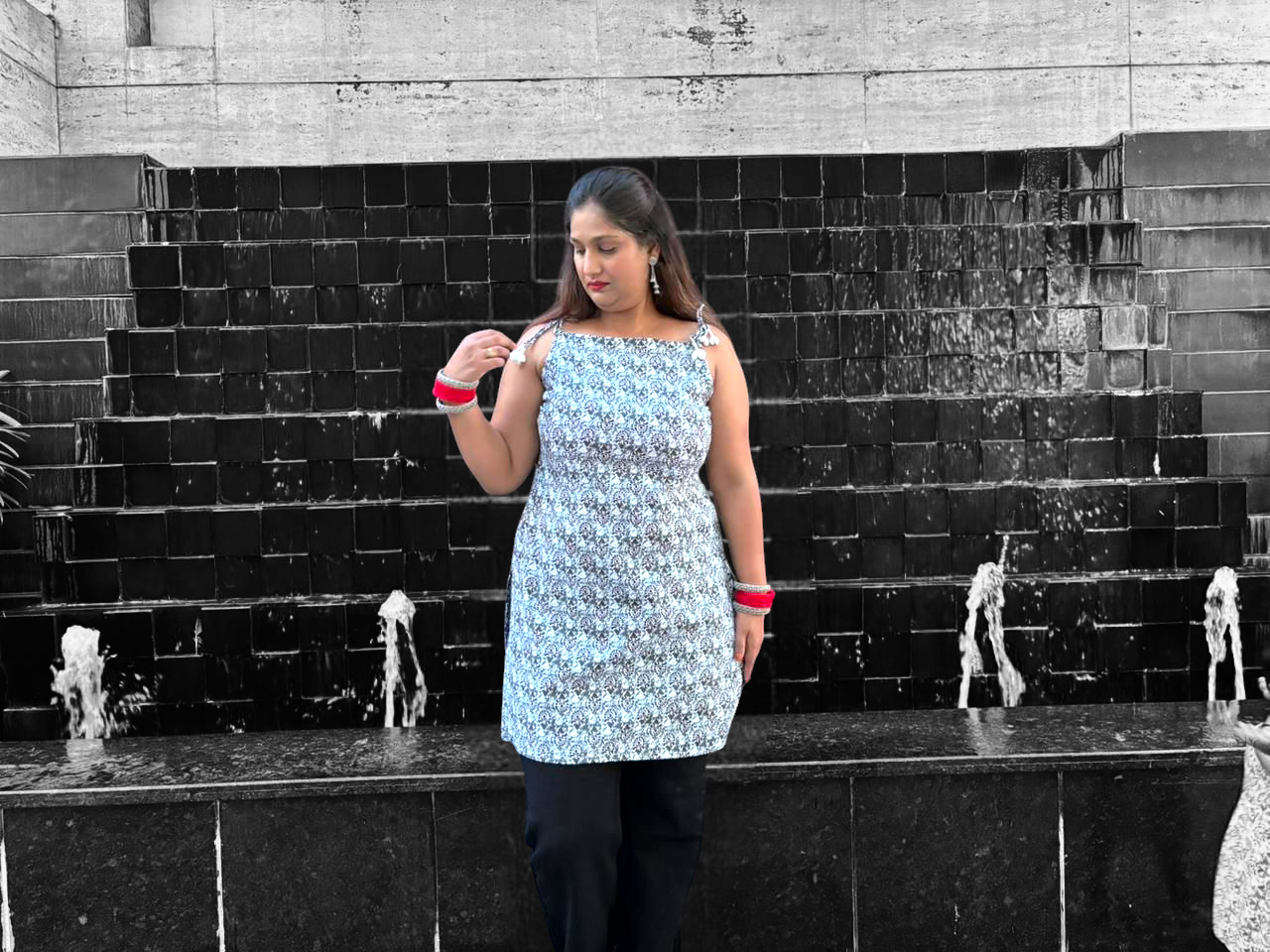 Noir Charm Tassel Kurti – Monochrome
Elegance
